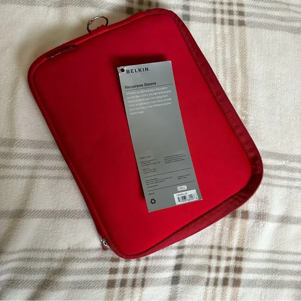 Belkin Neoprene Sleeve
